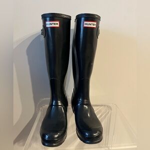 Navy Hunter Women’s High Gloss Rain Boots 38